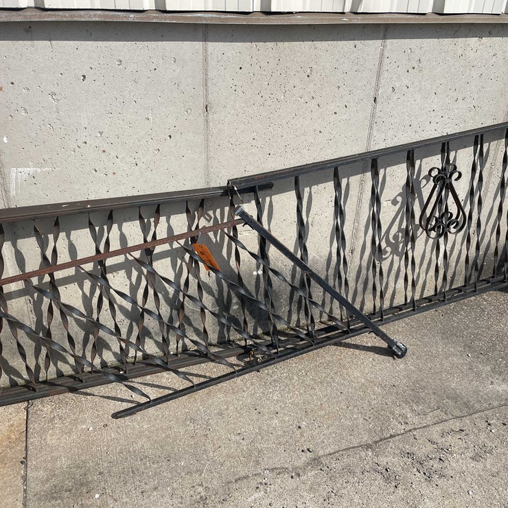 #7019 • (5) Porch Hand Railings (O3)