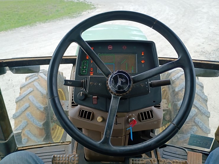john-deere-7800-image-32