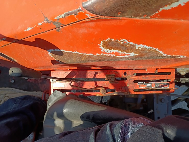 2001-kubota-l4300-image-37