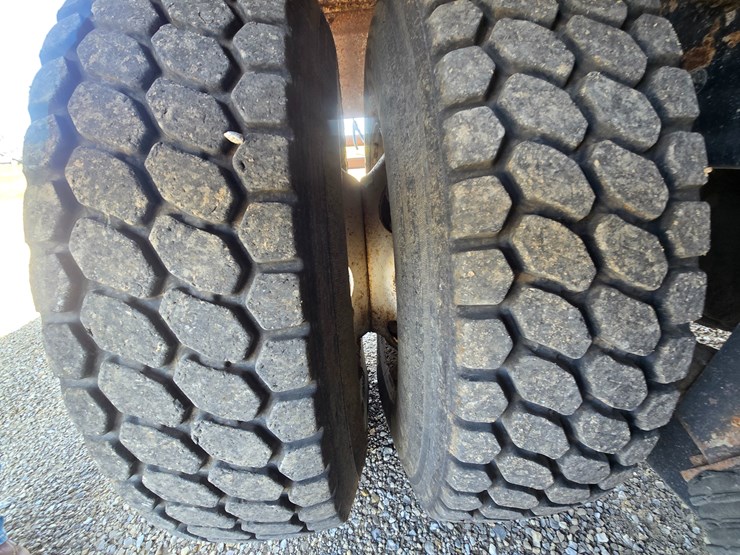 2013-international-workstar-7400-image-86