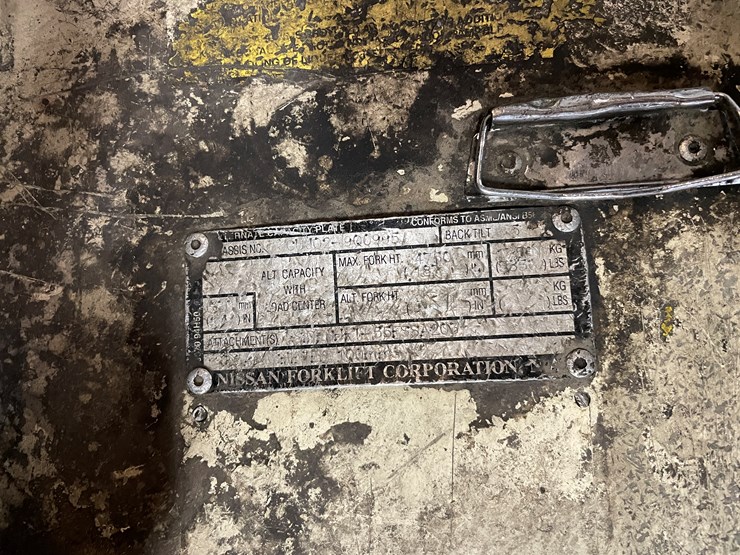 #1467-•-nissan-forklift-(e)-image-26