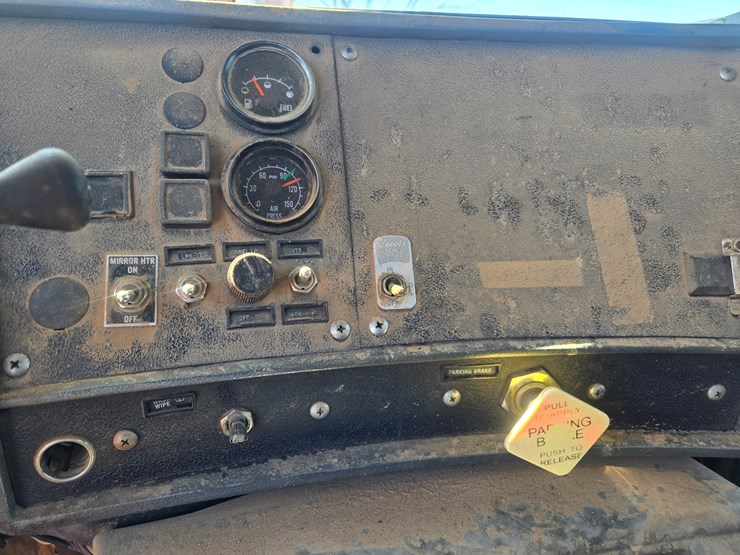 1998-mack-rd688s-image-80