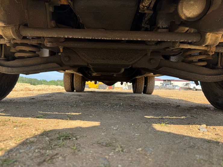 2002-dodge-ram-3500-image-19