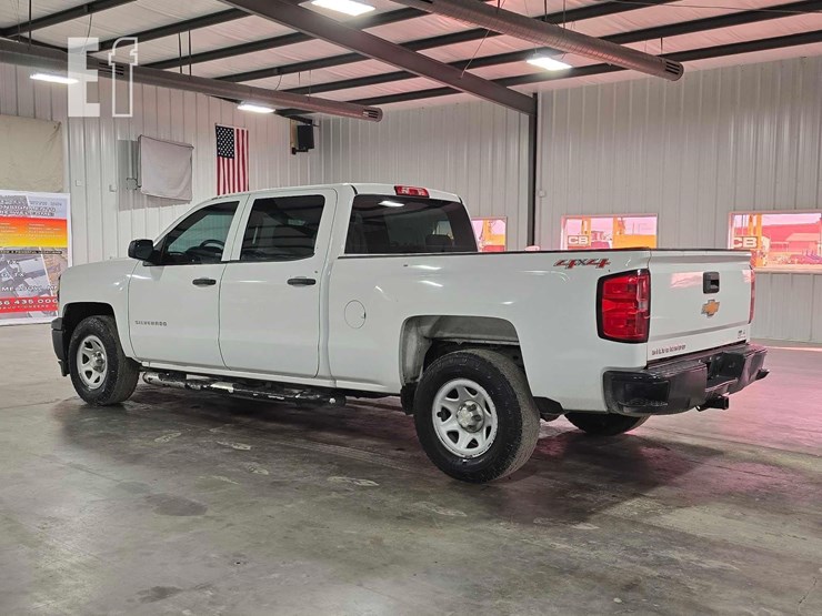 2015-chevrolet-silverado-1500-image-4