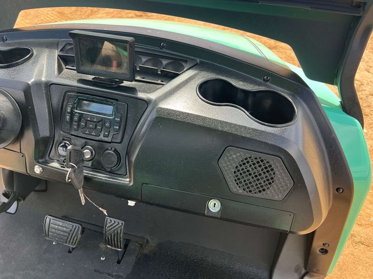 2023-bintelli-48-volt-electric-4-seater-golf-cart-w/-on-board-charger-(3.1-miles-showing)-image-23