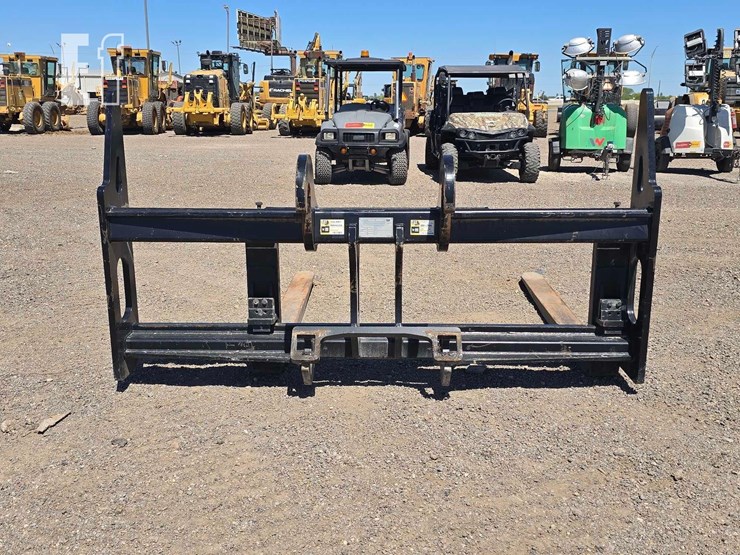 caterpillar-920-image-8