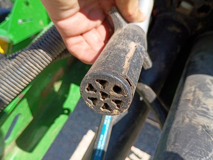 2014-john-deere-469-image-18