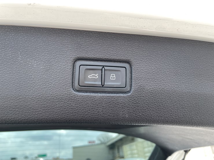 2018-audi-q7-image-61