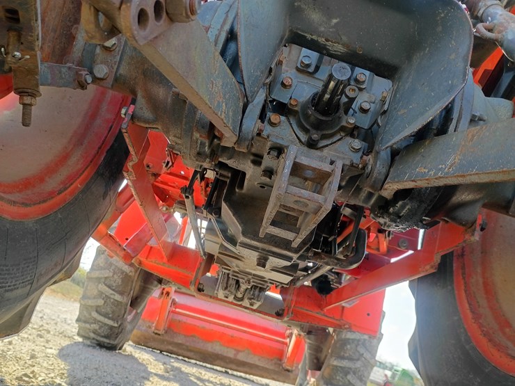 2001-kubota-l4300-image-53