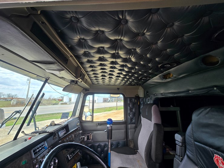 1999-kenworth-w900-image-59