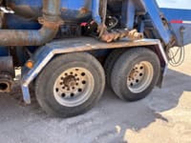 2011-cummins-qsx15-image-8