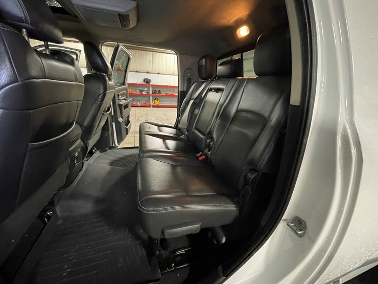 2012-dodge-3500-image-50