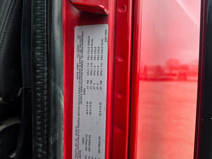 #22592-•-2019-mack-anthem-sleeper-truck-image-40