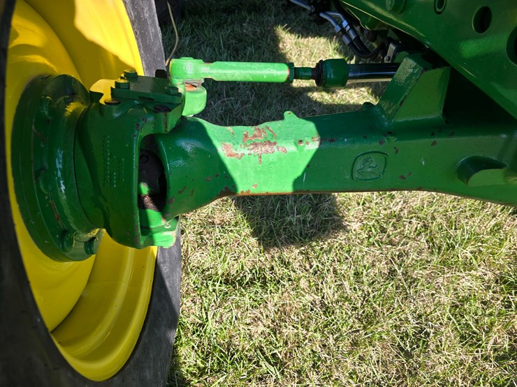 2016-john-deere-6110m-image-30