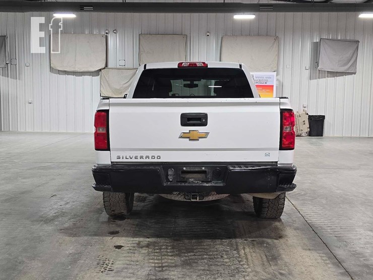 2015-chevrolet-silverado-1500-image-8