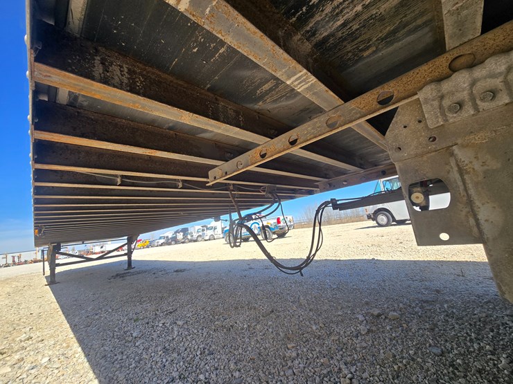 2012-great-dane-van-trailer-image-54