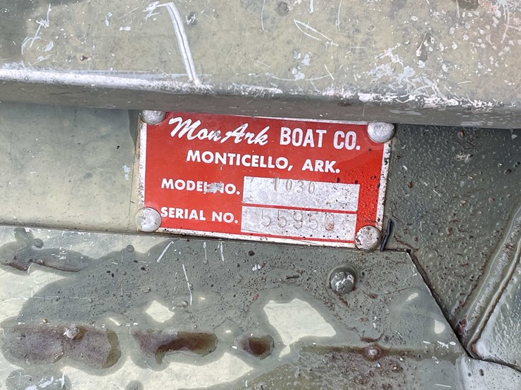 #7012-•-monark-10'-flat-bottom-(o3)-image-13