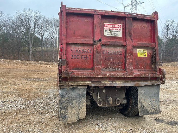 2001-mack-rd688s-image-12