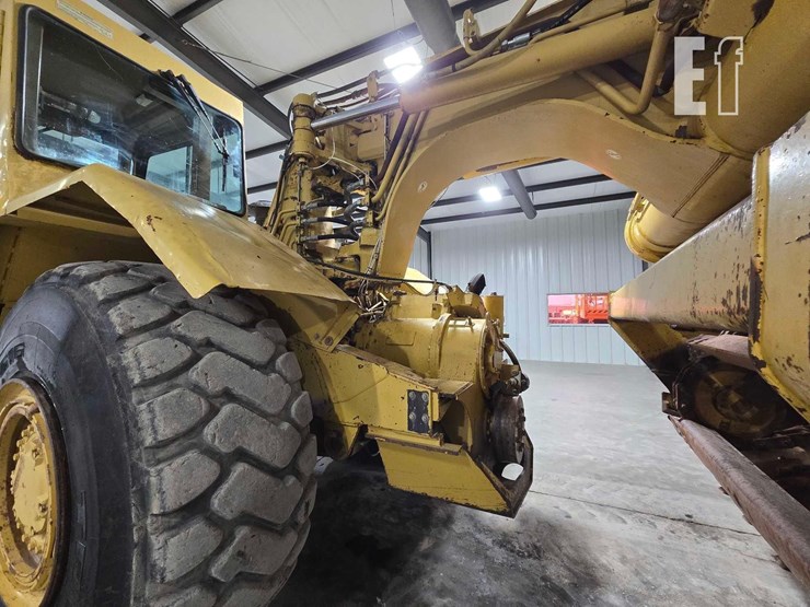 2006-caterpillar-615c-image-18