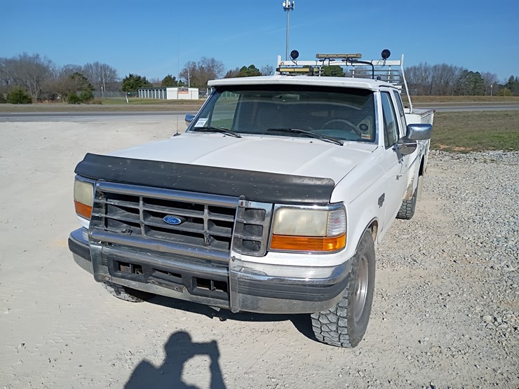 1995-ford-f250-image-16