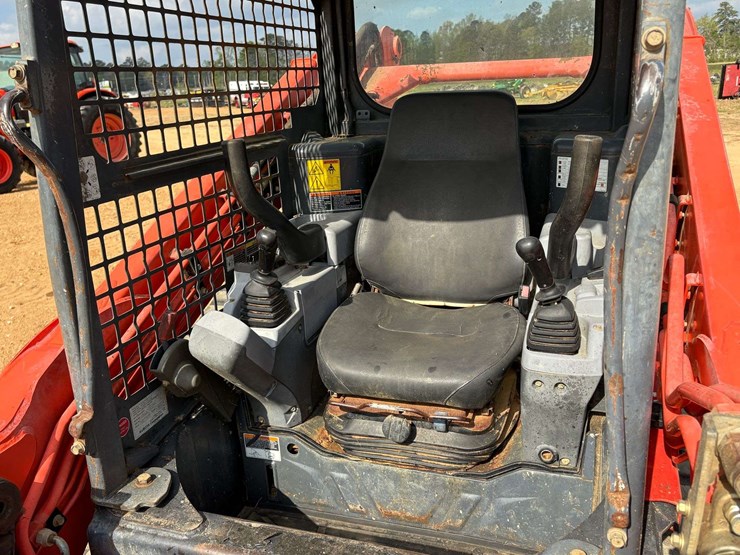 kubota-svl90-2-image-7