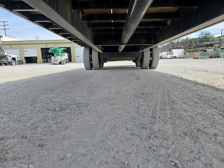 #22629-•-2023-elite-trailers-goosneck-trailer-image-32