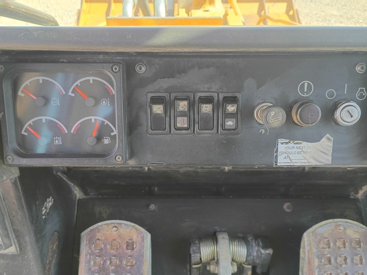 2001-caterpillar-963c-image-85