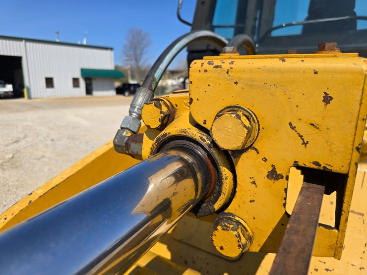 1996-caterpillar-953c-image-28