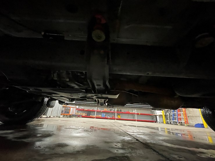 2012-dodge-3500-image-96