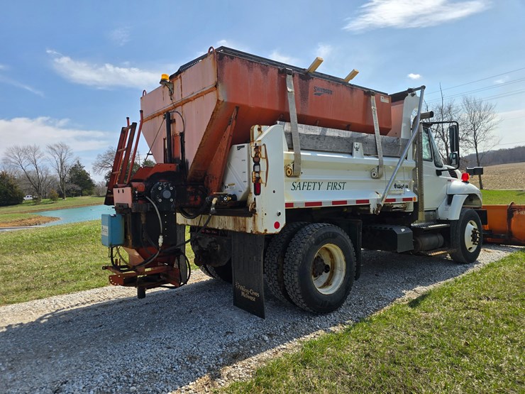 2015-international-workstar-7400-image-16