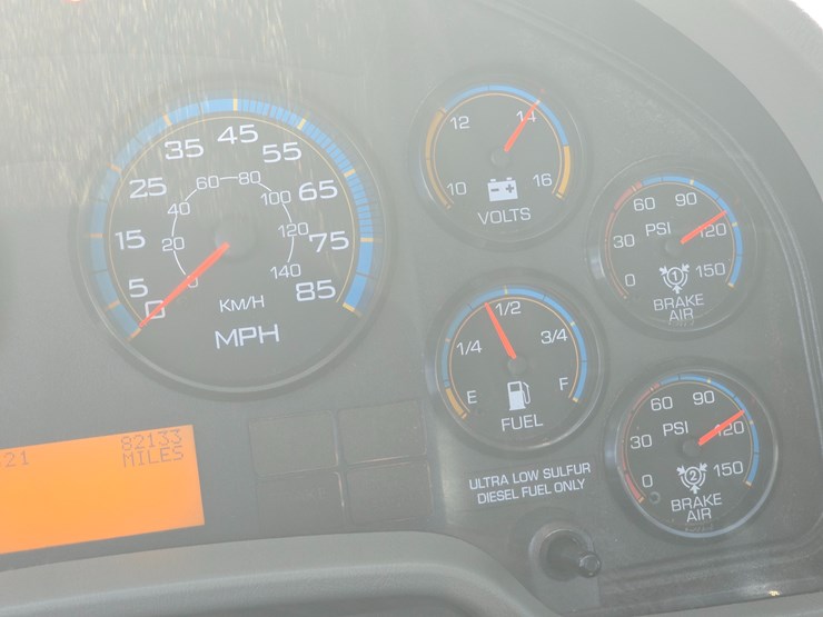 2008-international-durastar-4300-image-61