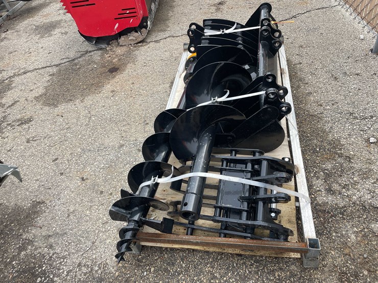 #7036-•-unused-giyi-8-piece-attachment-fit-for-mini-excavators-(o10)-image-2