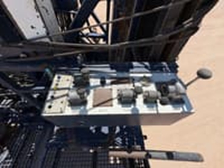 caterpillar-c15-image-17