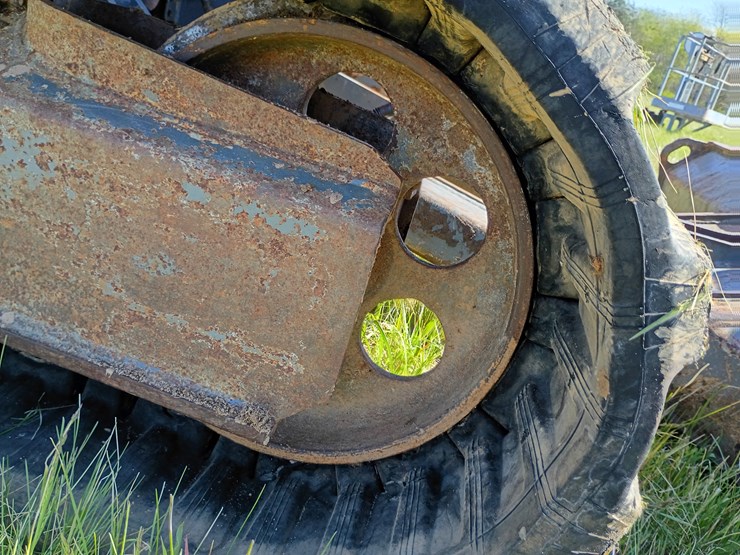 2011-takeuchi-tb285-image-74