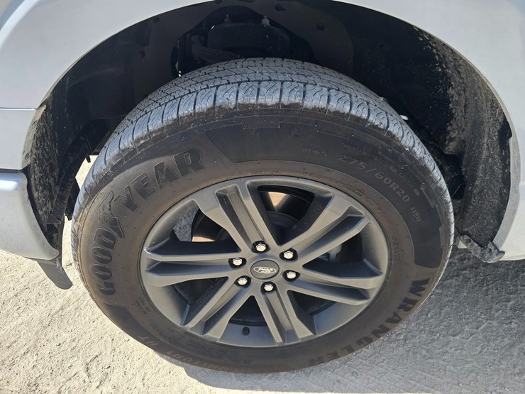 2022-ford-f150-image-69