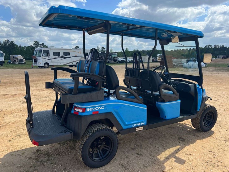 2023-bintelli-6-seater-electric-golf-cart-w/-on-board-charger-(186-miles-showing)-image-3