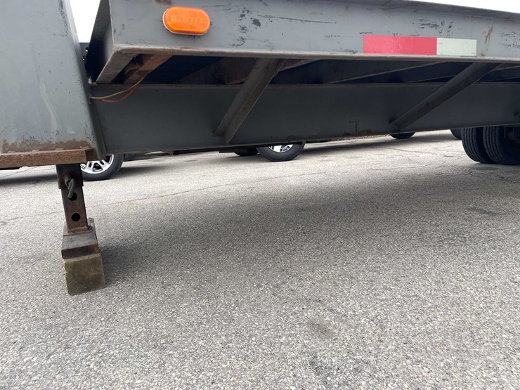 #1460-•-1987-redi-haul-gooseneck-trailer-(has-wi-title)-(of)-image-28