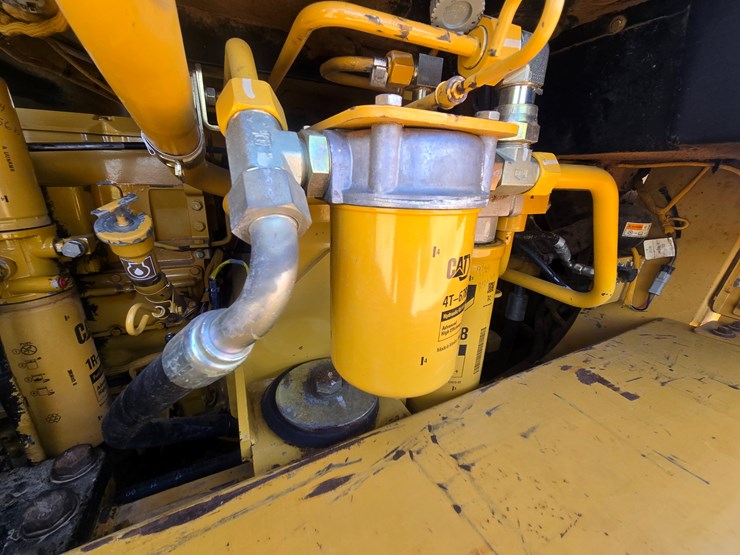 2001-caterpillar-953c-image-40