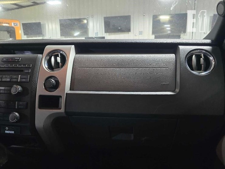 2013-ford-f150-xlt-image-24