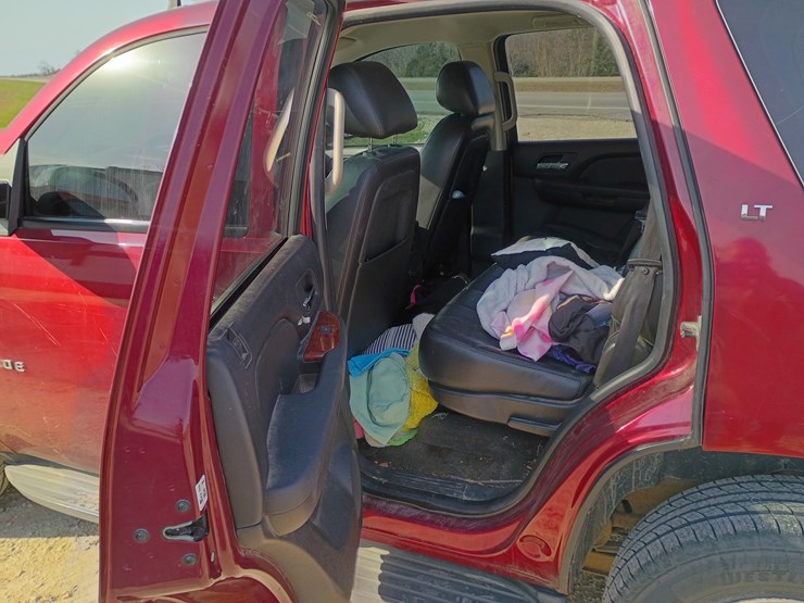 2010-chevrolet-tahoe-image-55