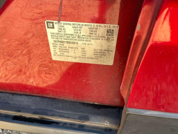 2011-cadillac-srx-image-27