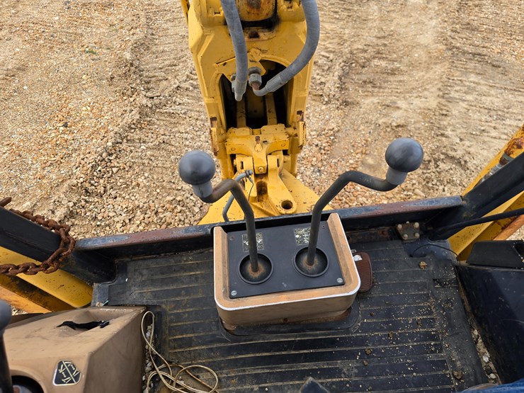 1993-deere-710d-image-66