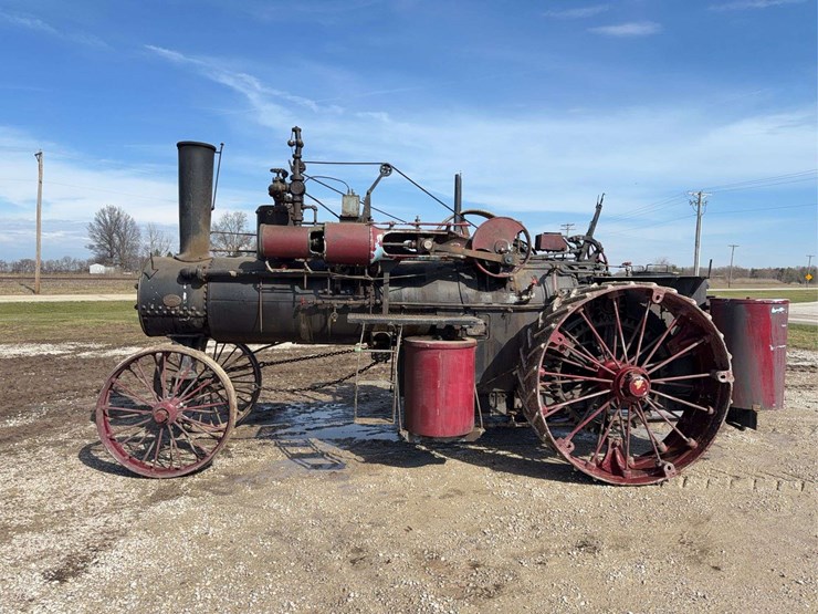1910-advance-rumely-steam-traction-engine-image-1
