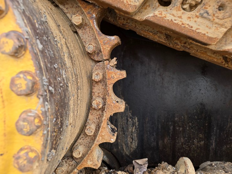 1970-caterpillar-d8l-image-44