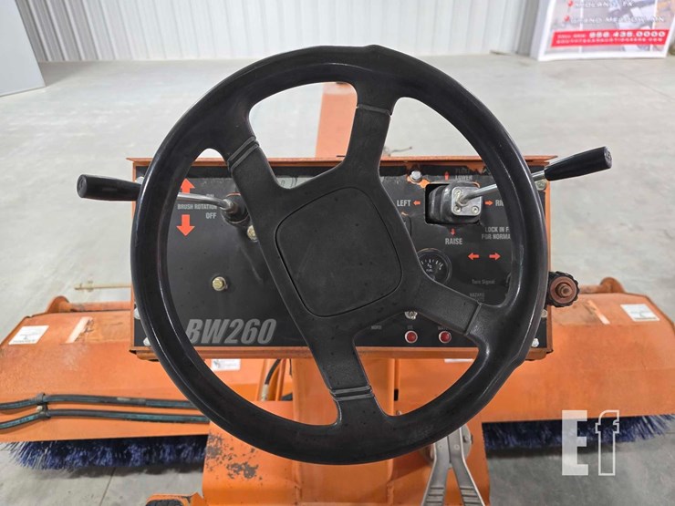 2019-broce-bw260-image-14