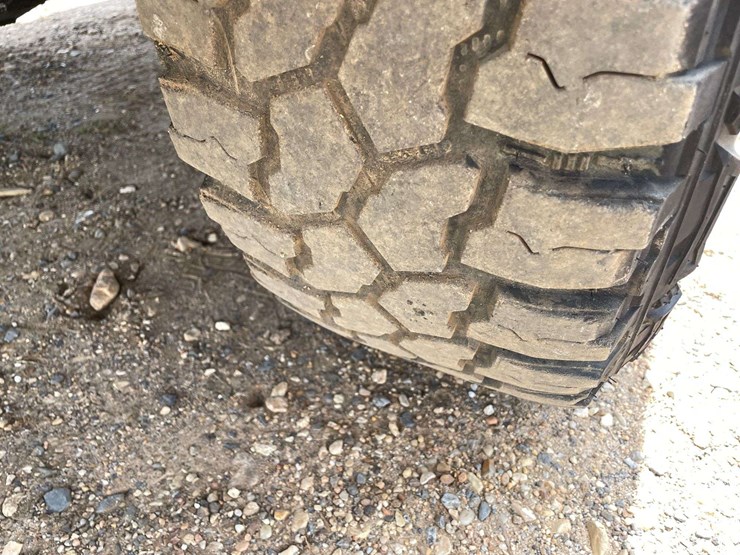 2010-ford-f150-image-21