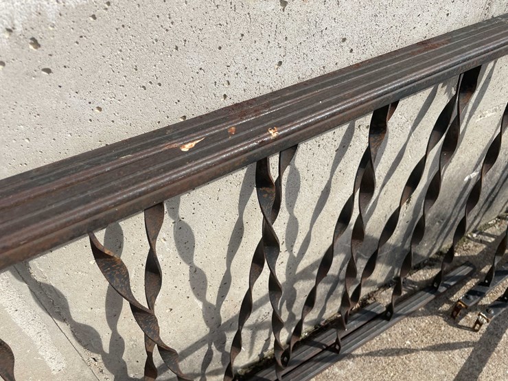 #7019-•-(5)-porch-hand-railings-(o3)-image-14