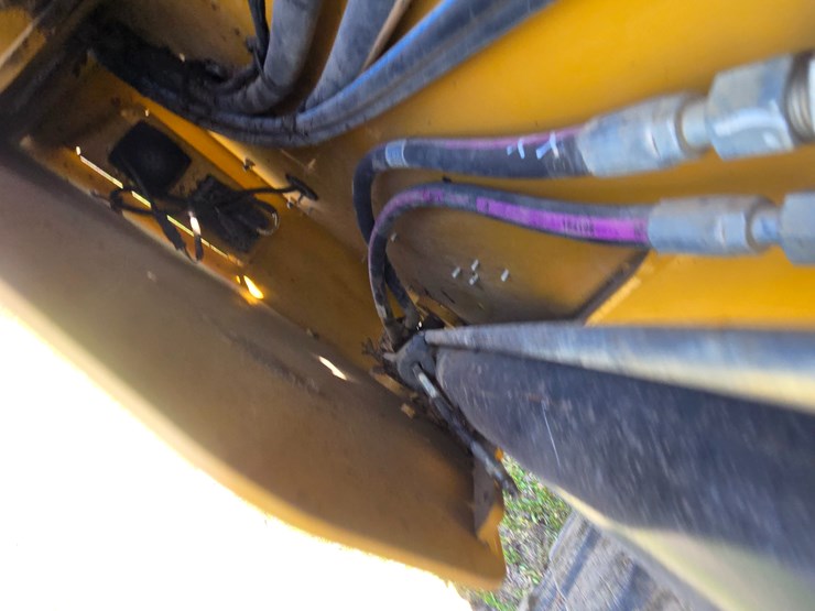 2018-caterpillar-299d2-image-91