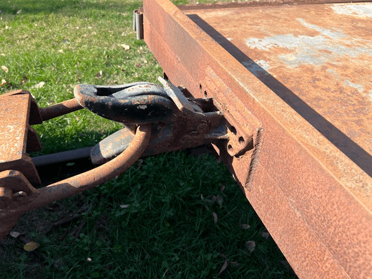 set-of-3-flat-cars-image-25