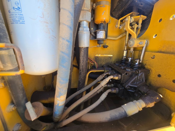 1998-deere-650g-image-64